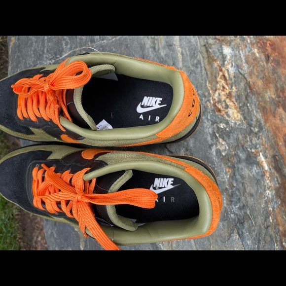 NIKE AIR FORCE 1 LOW BY YOU Green Sneakers | 9.5 - Picture 8 of 16